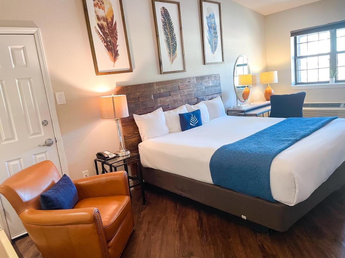 Pinemark Inn Suites Events Saint Clair Bagian luar foto
